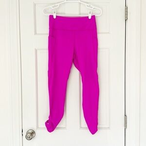 NWT FREE PEOPLE MOVEMENT leggings size M pink magenta Wave Rider